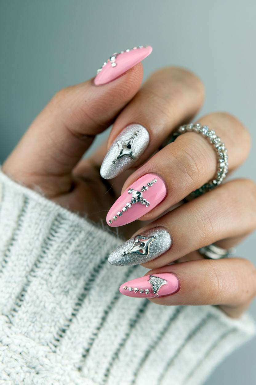 Pink_Christmas_Nails_10