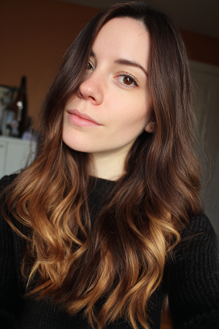 Brown_Hair_With_Blonde_Money_Piece_10