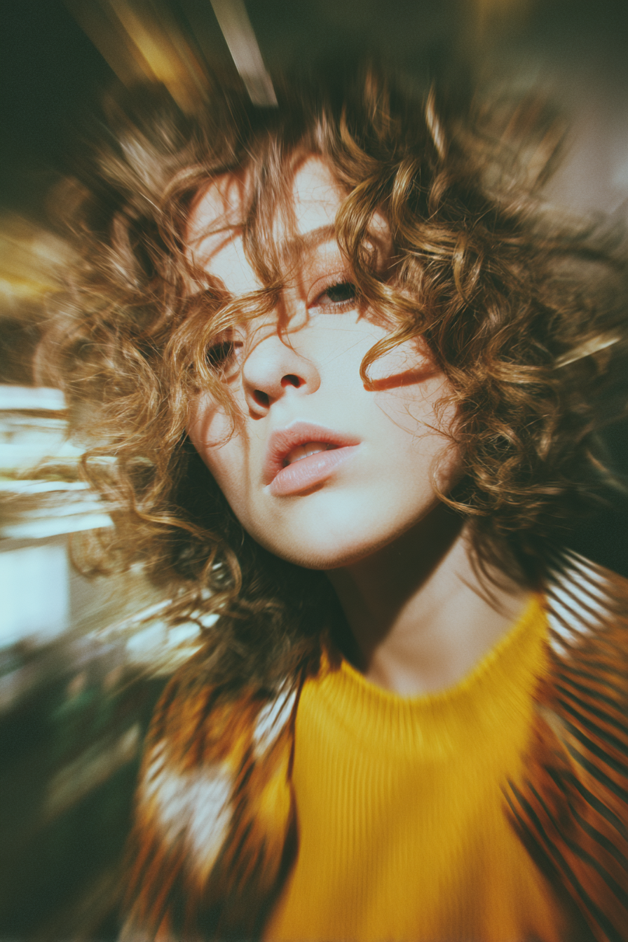 Layered_Curly_Haircuts_13