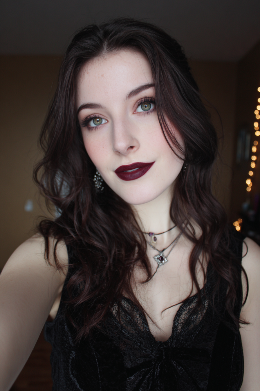 Black_Dress_Makeup_Ideas_9