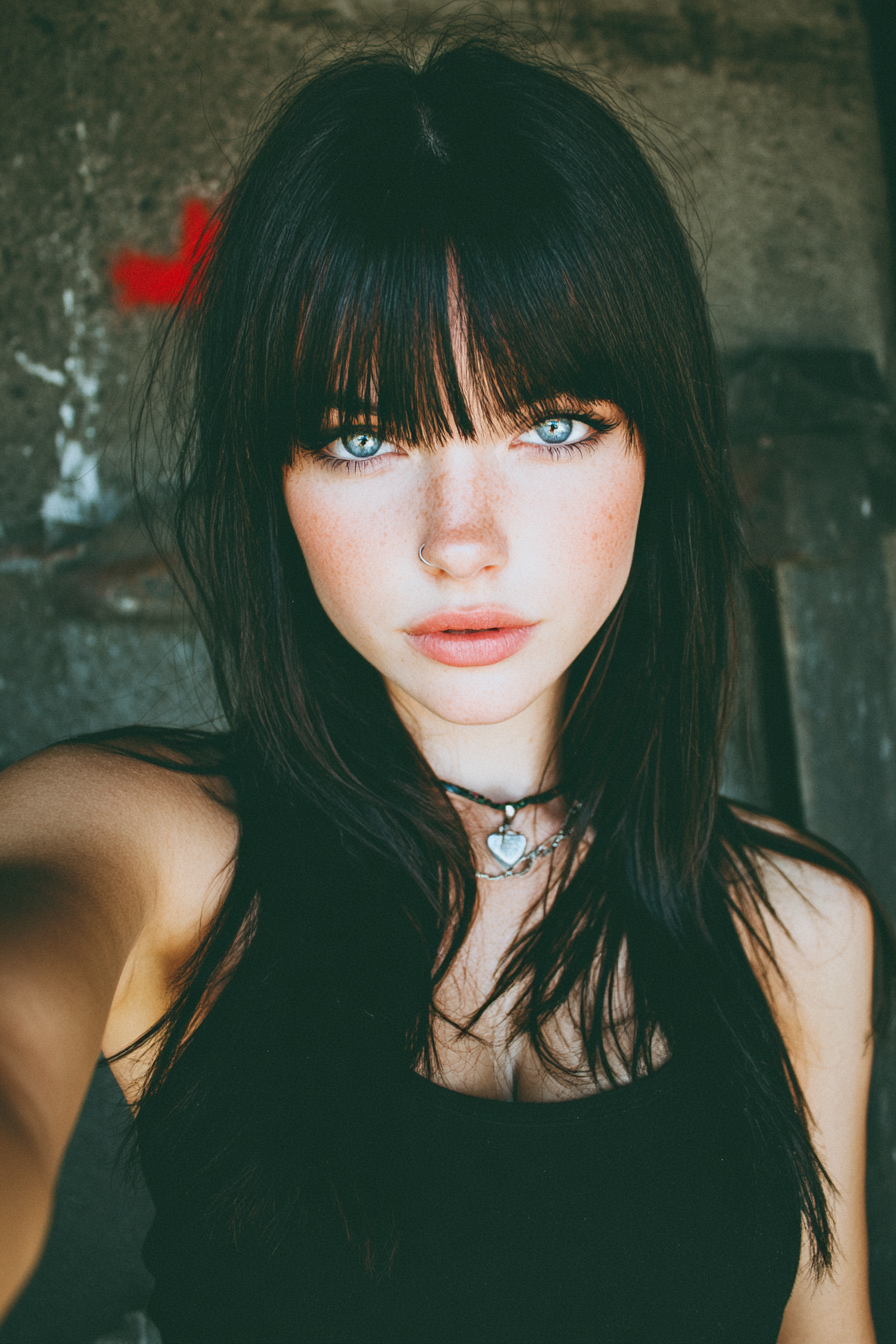 Wolf_Cut_With_Bangs_5