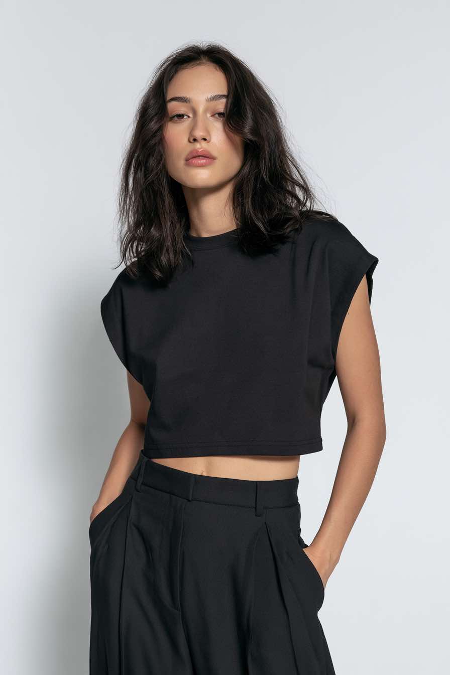 Crop_Top_and_Pants_Outfit_21